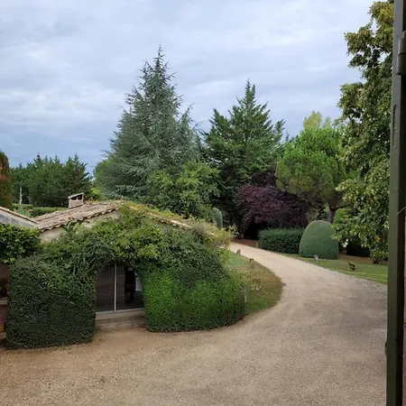 Domaine De Pierrerousse Bed & Breakfast