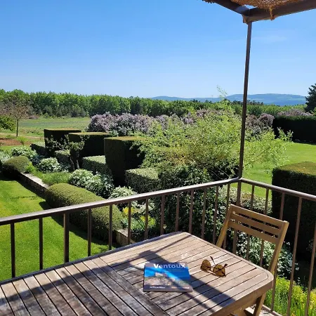 Domaine De Pierrerousse *