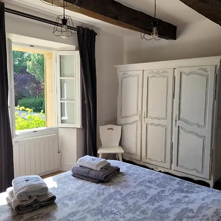 Domaine De Pierrerousse Bed & Breakfast Revest-du-Bion
